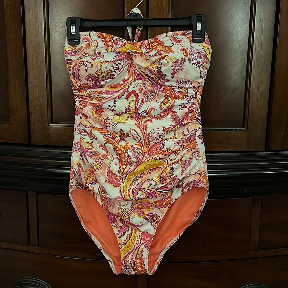 Lauren swimsuit size 8 NEW